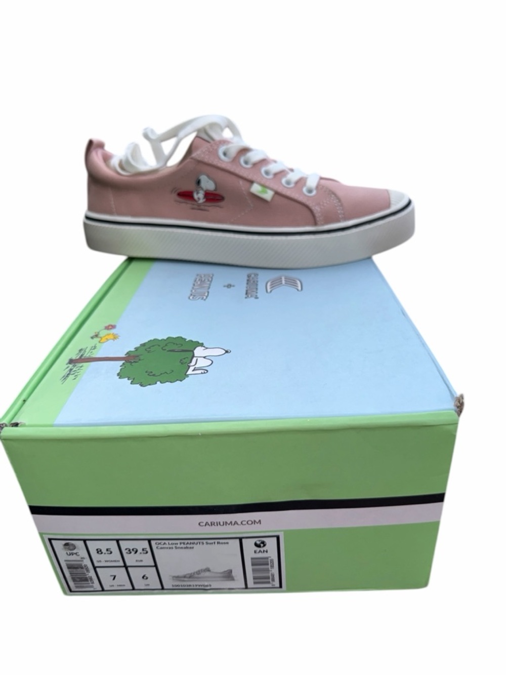 Cariuma Rose Canvas Sneaker with Peanuts Snoopy Patch